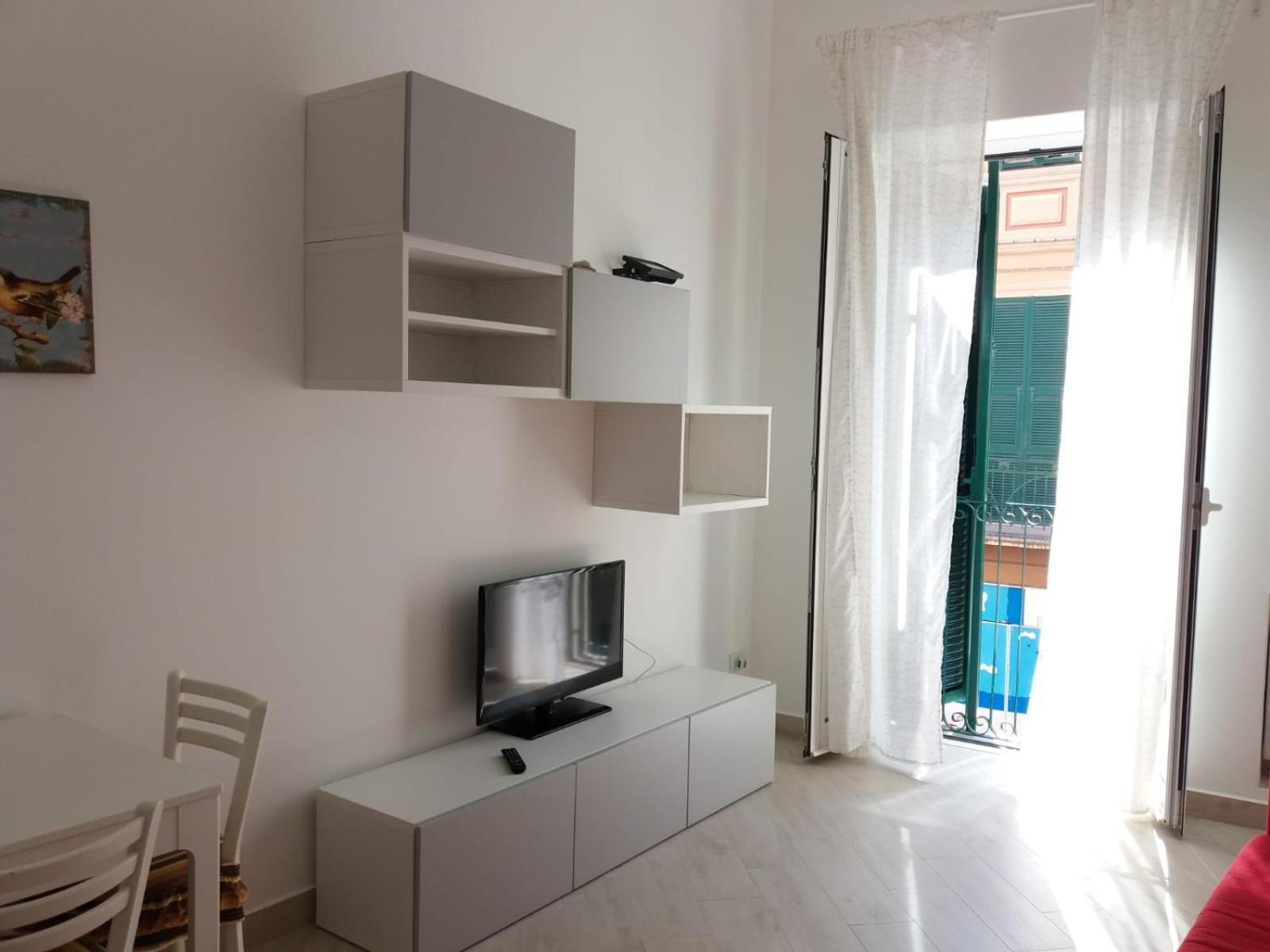 Porro15 Apartment Finale Ligure Exterior photo
