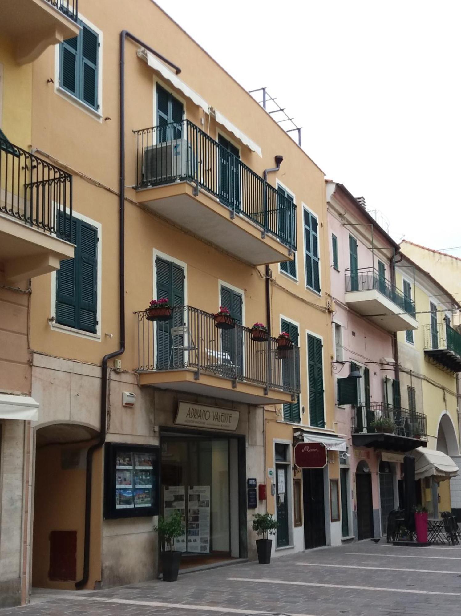 Porro15 Apartment Finale Ligure Exterior photo