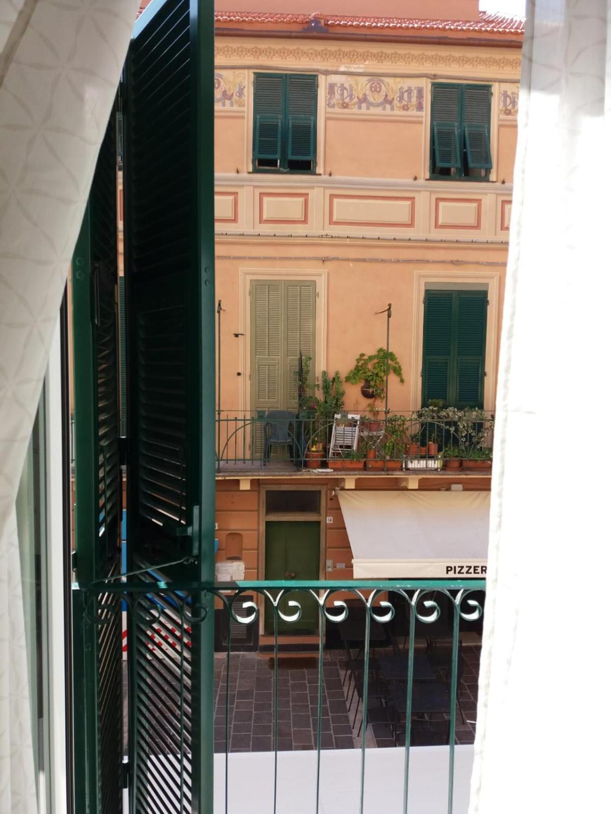 Porro15 Apartment Finale Ligure Exterior photo